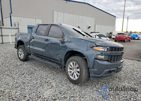 2021 Chevrolet Silverado C1500 Custom z USA, uszkodzony, nr VIN 3GCPWBEH2MG171700